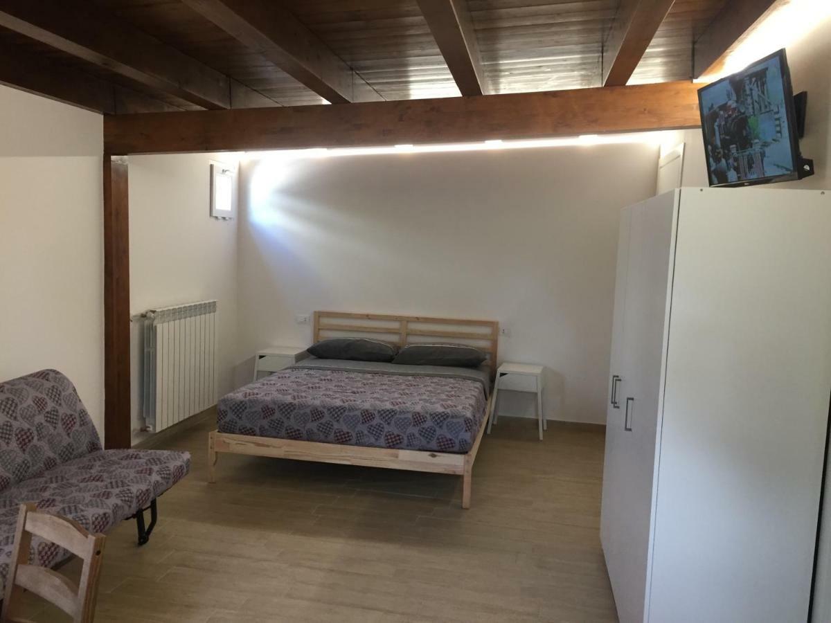 I Villini Apartment Pescara Bagian luar foto