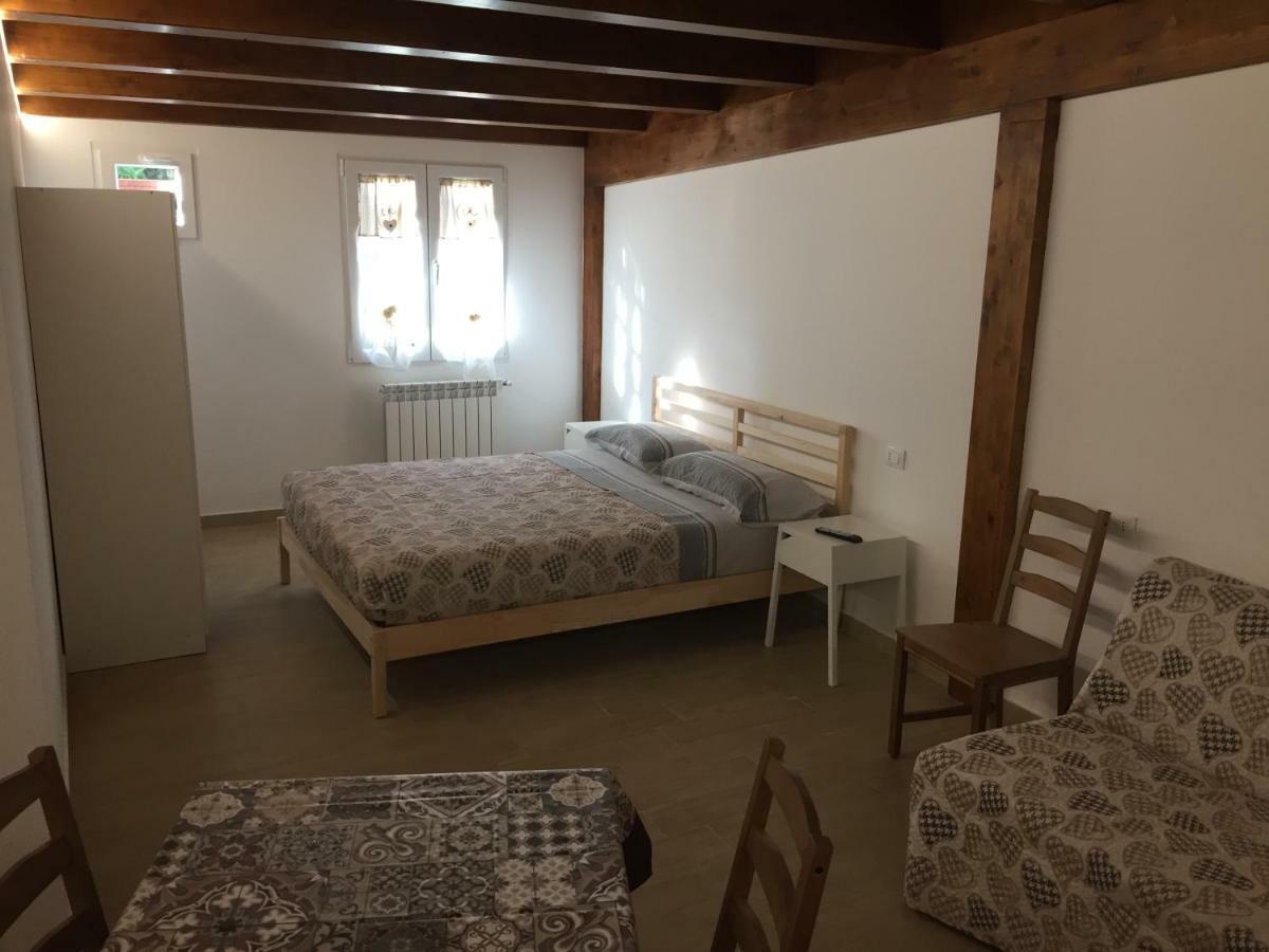 I Villini Apartment Pescara Bagian luar foto
