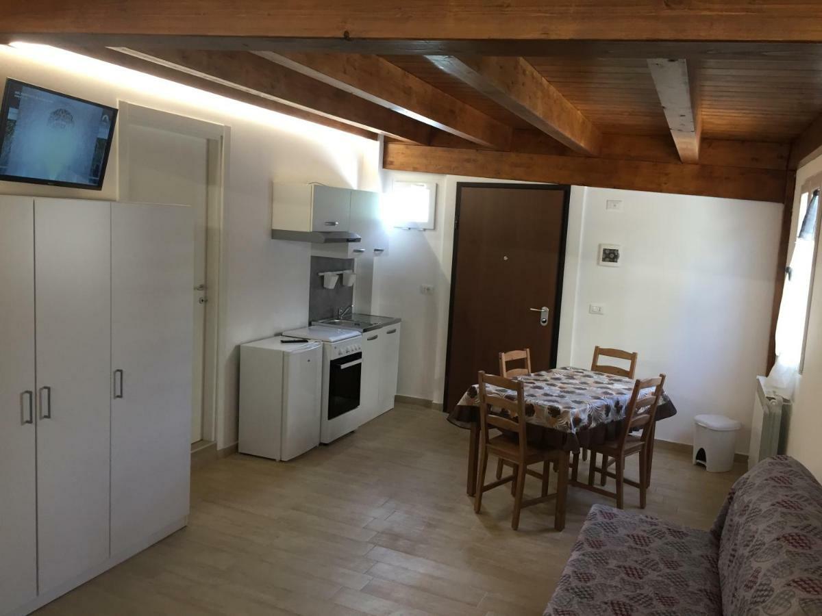 I Villini Apartment Pescara Bagian luar foto